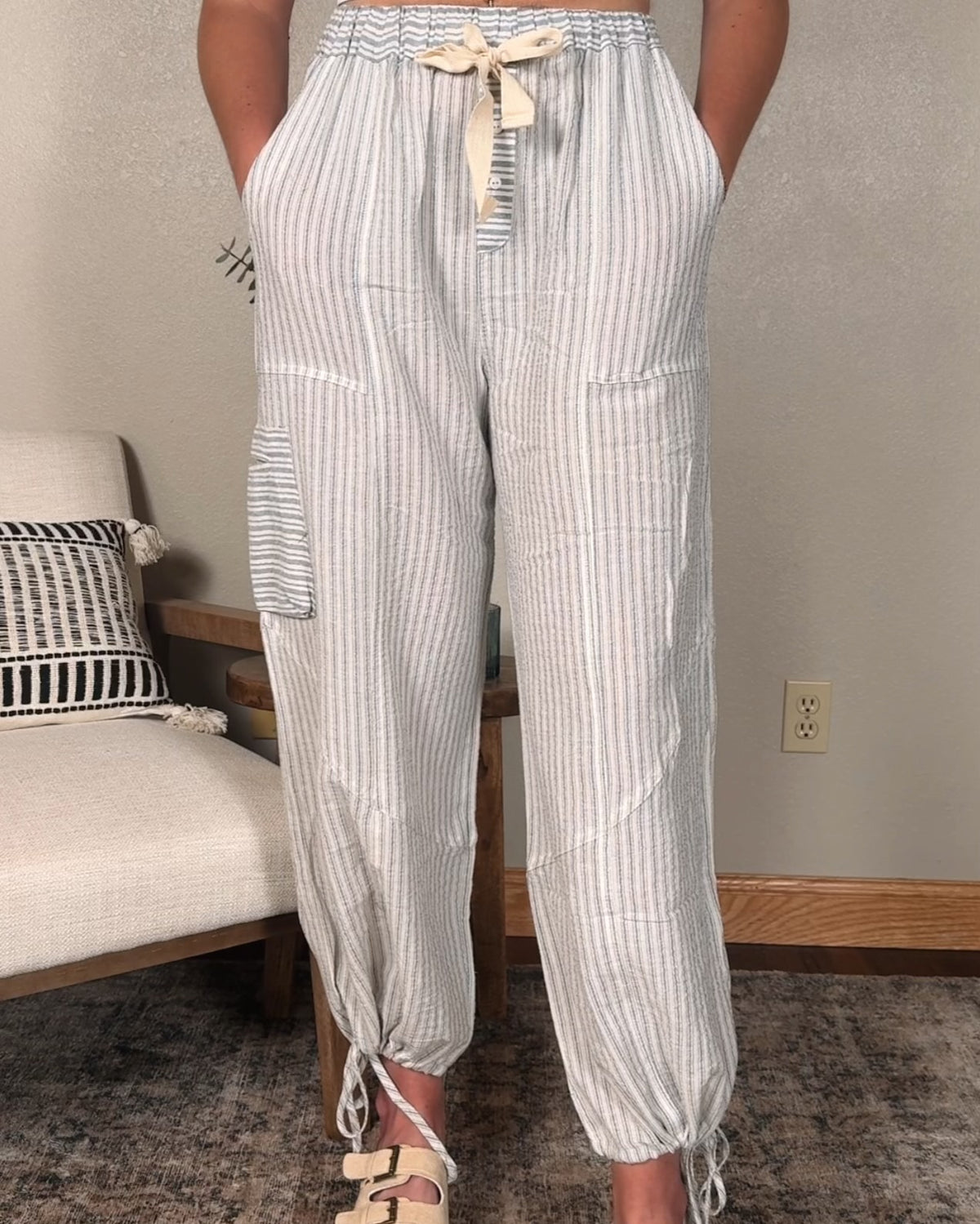 【THEAIRTOWN】Cozy Stripe Balloon Wide Pants ★ Stripe Balloon Pants – CaraLyn Boutique