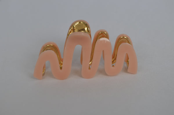 Peach Wave Claw Clip