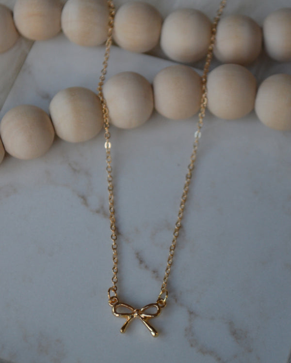Bow-tiful Gold Necklace