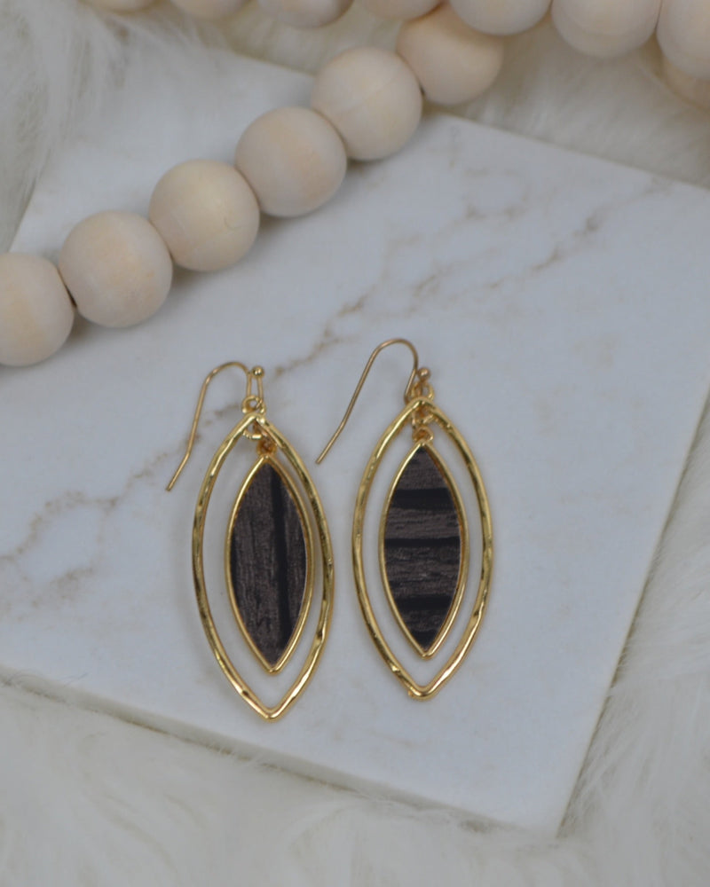 Leafy Earring - Black